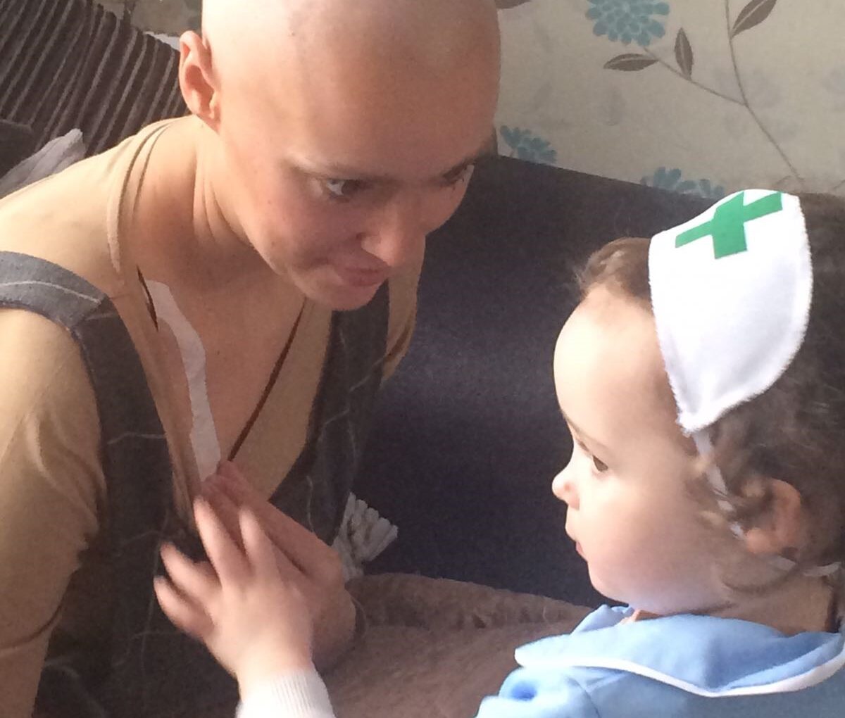 Kelly's daughter looking after her